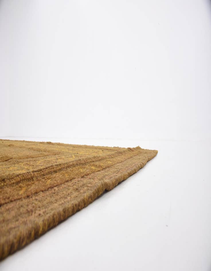 Detail image of  6' 4 x 8' 3  Hand Woven Sumak Wool Rug