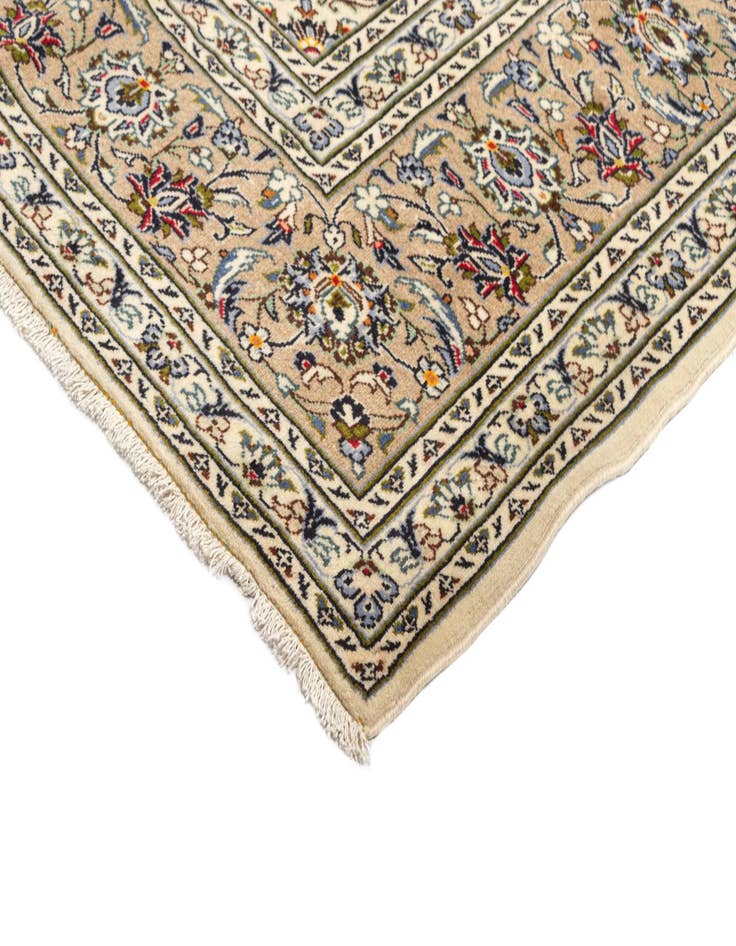 Detail image of  8' 6 x 11' 6 Tabriz Wool Rug