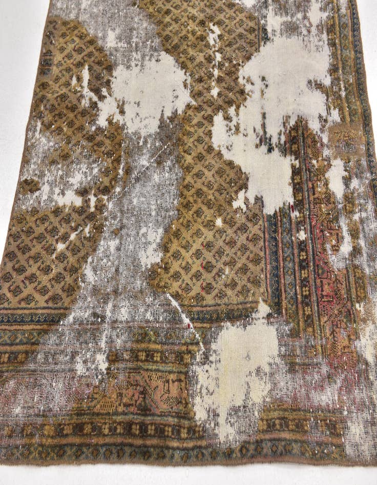 Detail image of  4' 4 x 6' 6  Hand Knotted Ultra Vintage Persian Wool Rug