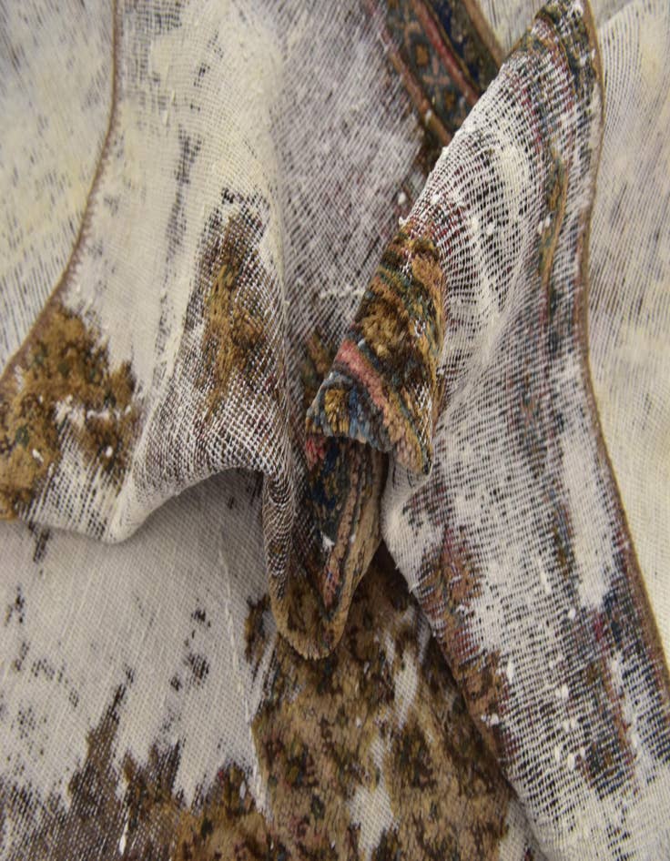 Detail image of  4' 4 x 6' 6  Hand Knotted Ultra Vintage Persian Wool Rug