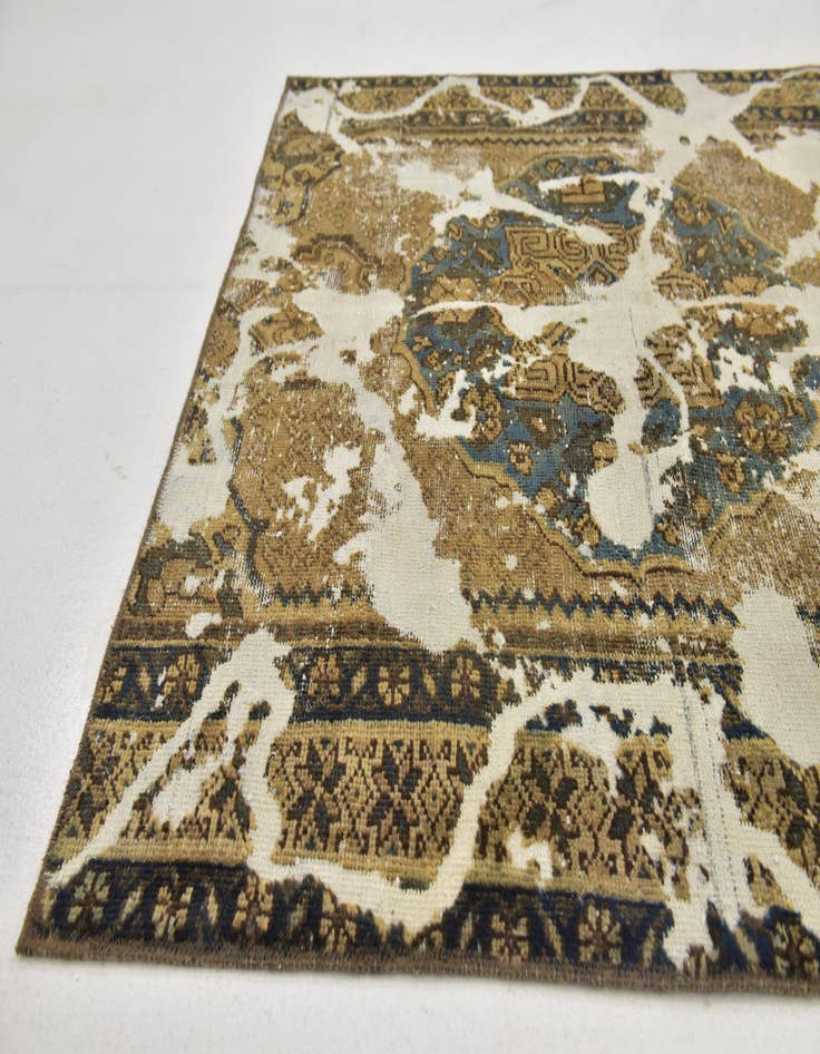 Detail image of  5' x 7' 2  Hand Knotted Ultra Vintage Persian Wool Rug