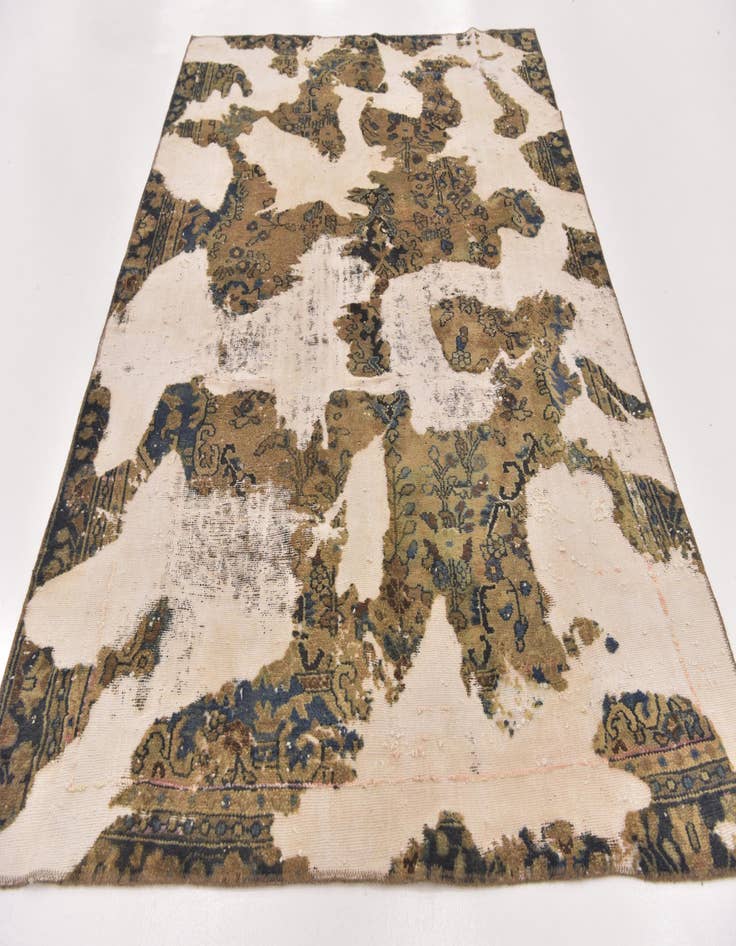 Detail image of  5' 10 x 8' 6  Hand Knotted Ultra Vintage Persian Wool Rug