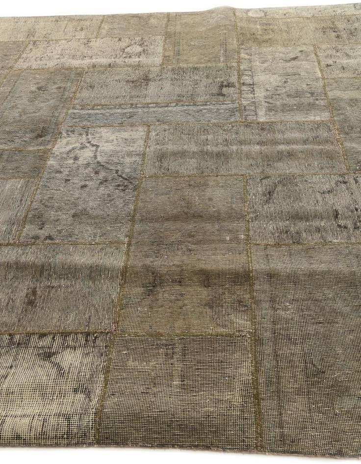 Detail image of  8' 6 x 10' 3  Hand Knotted Ultra Vintage Persian Wool Rug