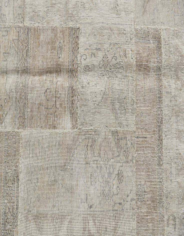 Detail image of  5' 8 x 8'  Hand Knotted Ultra Vintage Persian Wool Rug