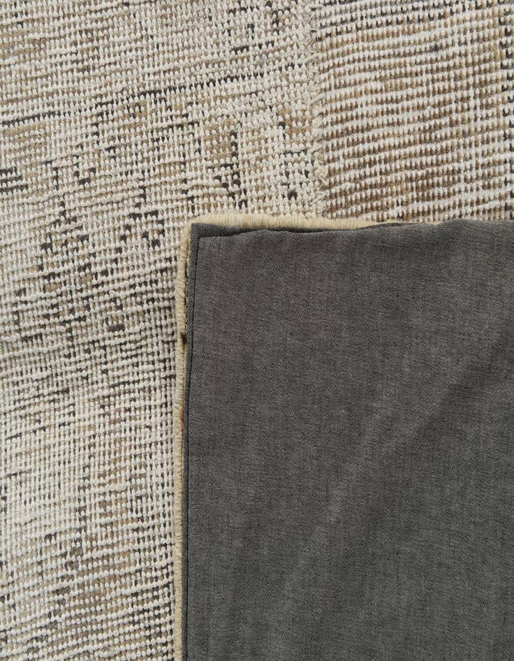 Detail image of  5' 8 x 8'  Hand Knotted Ultra Vintage Persian Wool Rug