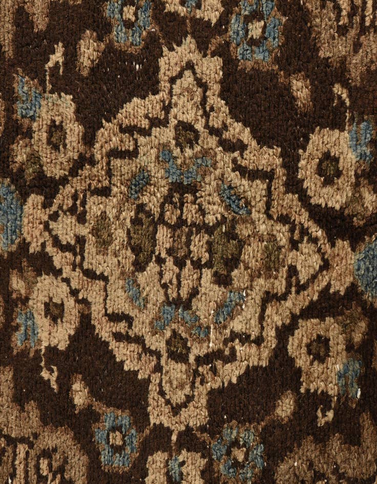 Detail image of  6' 8 x 9' 10  Hand Knotted Ultra Vintage Persian Wool Rug