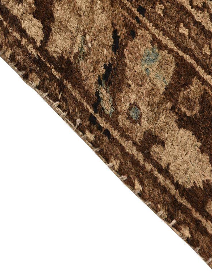 Detail image of  6' 9 x 9' 9  Hand Knotted Ultra Vintage Persian Wool Rug