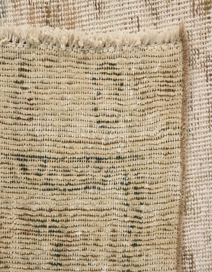 Detail image of  7' 8 x 9' 8  Hand Knotted Ultra Vintage Persian Wool Rug