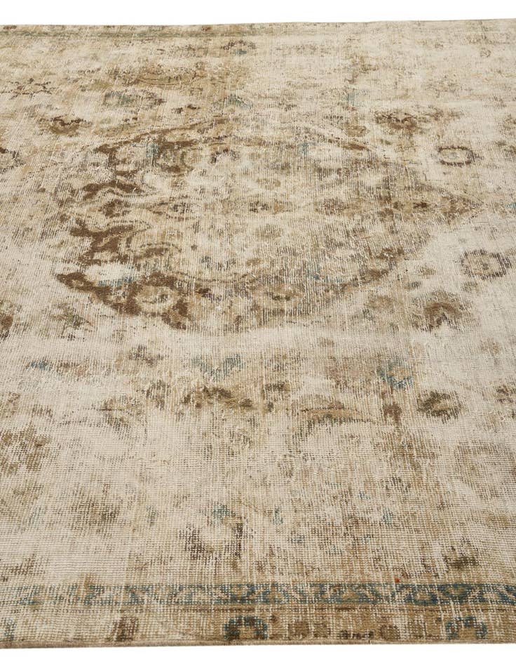 Detail image of  7' 8 x 9' 8  Hand Knotted Ultra Vintage Persian Wool Rug
