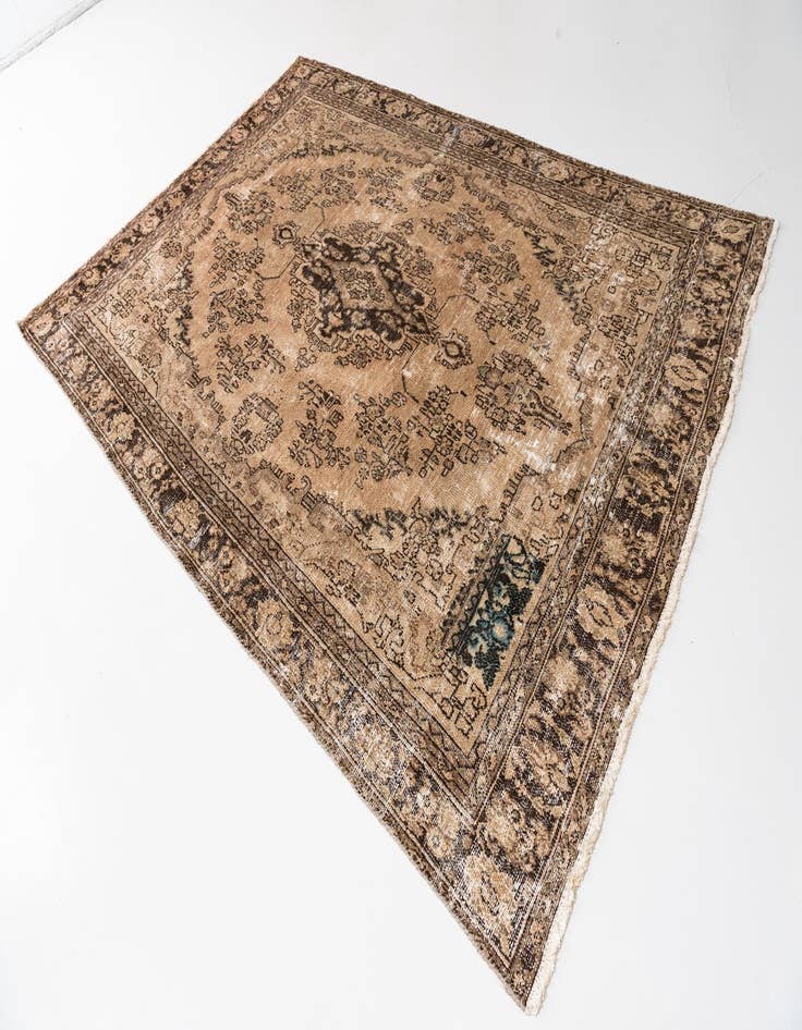 Detail image of  6' 8 x 9' 7  Hand Knotted Ultra Vintage Persian Wool Rug