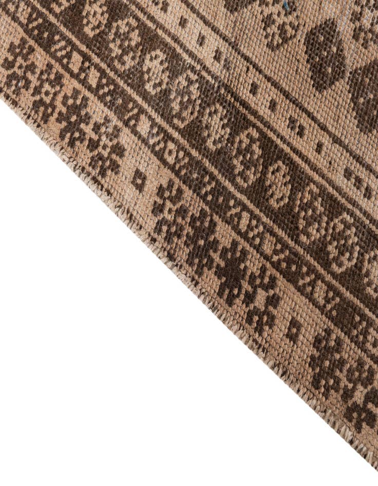 Detail image of  4' 4 x 6' 3  Hand Knotted Ultra Vintage Persian Wool Rug