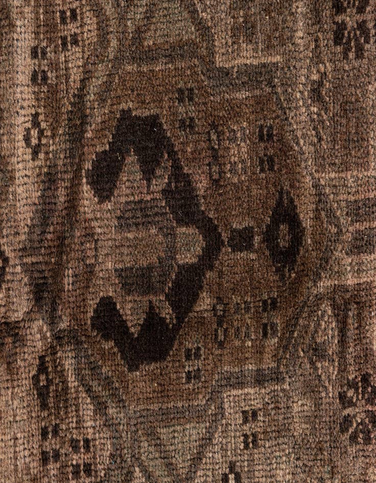 Detail image of  2' 5 x 4' 1  Hand Knotted Ultra Vintage Persian Wool Rug