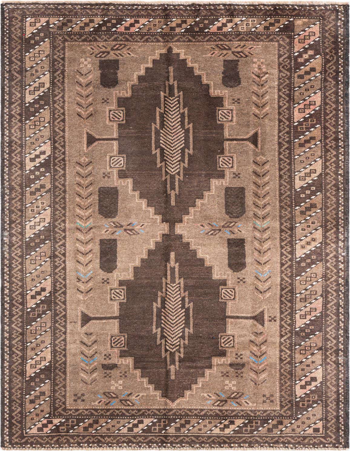 A 4x6 rectangular Ultra Vintage wool rug featuring a central dark brown medallion and light brown geometric patterns, framed by a multi-patterned border.