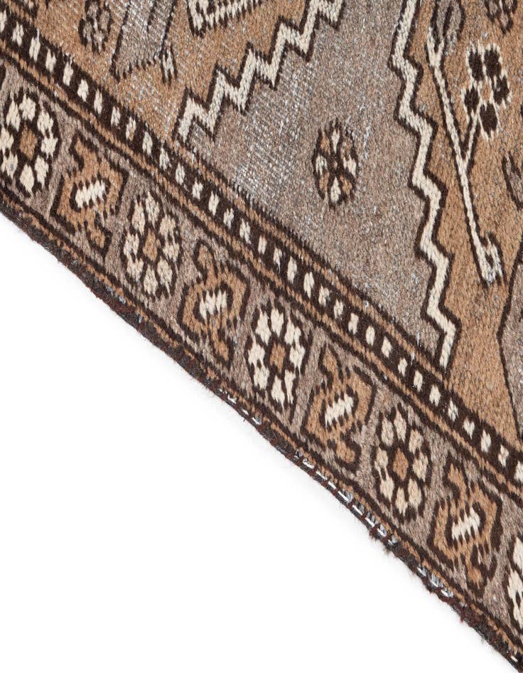 Detail image of  6' 6 x 9' 10  Hand Knotted Ultra Vintage Persian Wool Rug