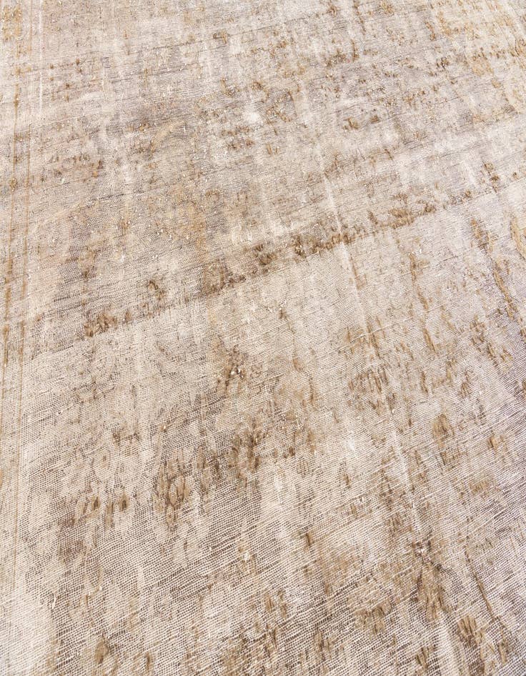 Detail image of  9' 5 x 12' 9  Hand Knotted Ultra Vintage Wool Rug