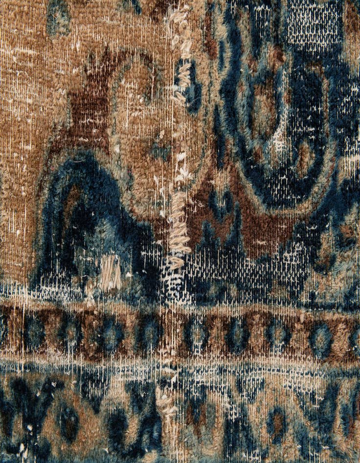 Detail image of  4' 10 x 8' 6  Hand Knotted Ultra Vintage Persian Wool Rug