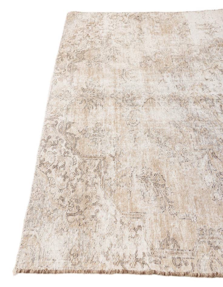 Detail image of  5' 1 x 8' 8  Hand Knotted Ultra Vintage Persian Wool Rug