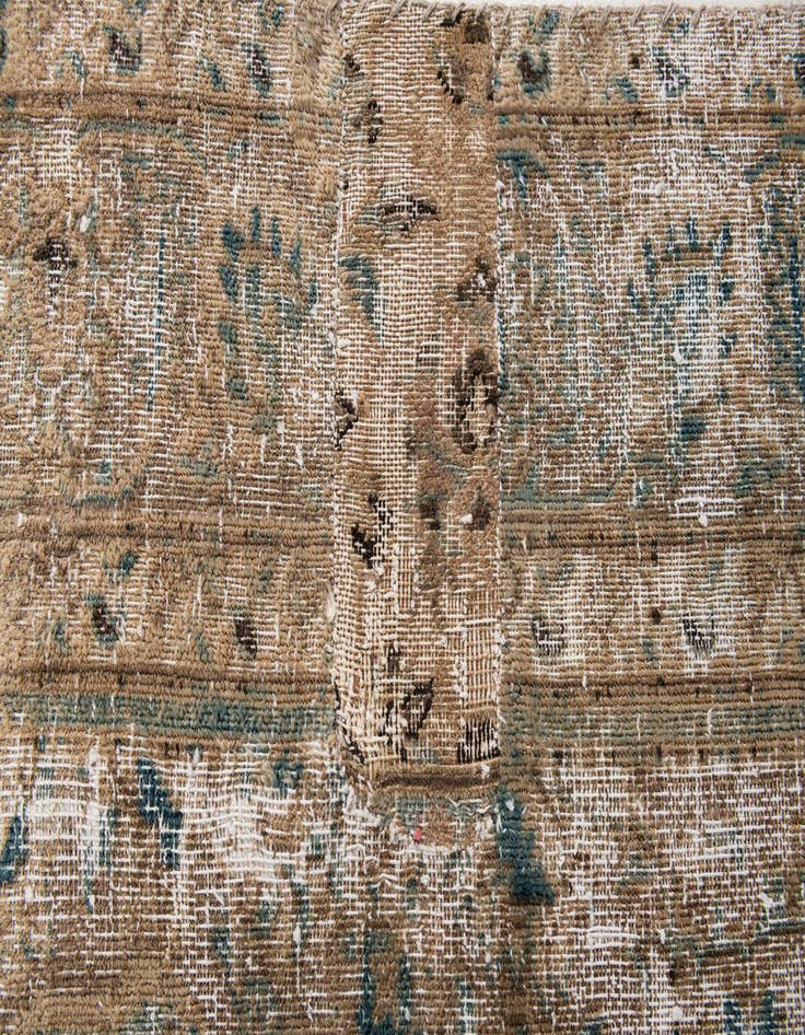 Detail image of  6' x 8' 7  Hand Knotted Ultra Vintage Wool Rug