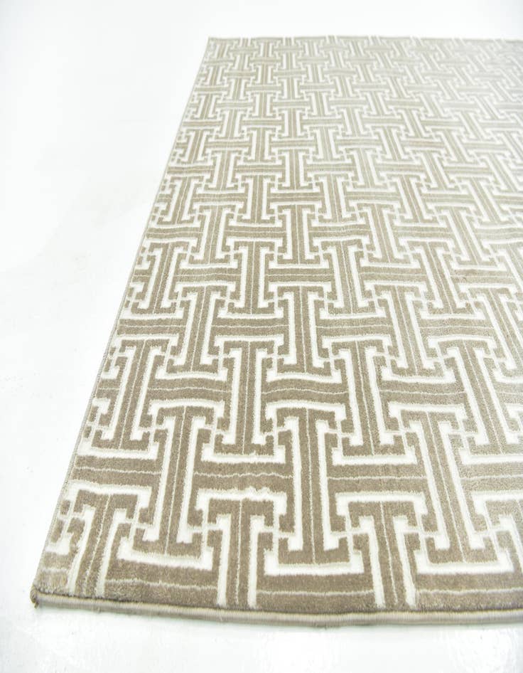 Detail image of Jill Zarin 5' x 8' Uptown Rug