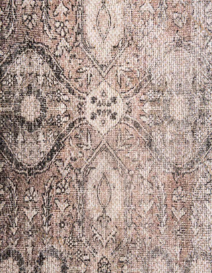 Detail image of  4' x 5' 10 Yara Rug