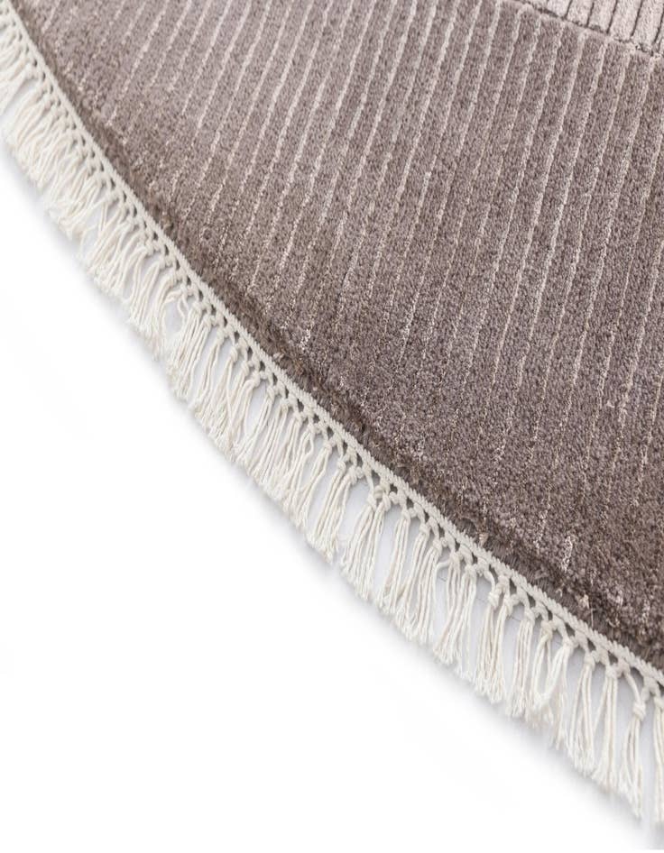 Detail image of  6' 7 x 6' 7  Hand Knotted Darya Wool Round Rug