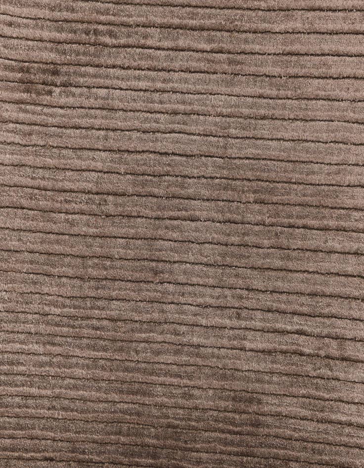 Detail image of  6' 6 x 6' 6  Hand Knotted Darya Wool Round Rug