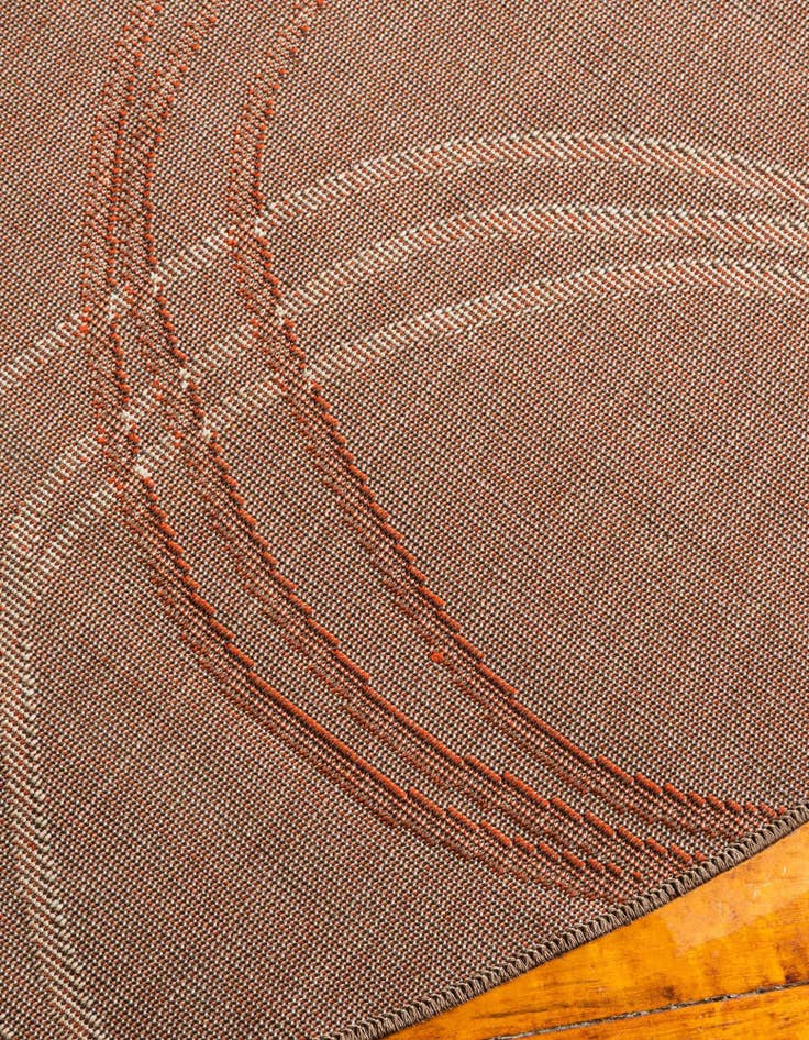 Detail image of  3' 3 x 3' 3 Equinox Round Rug