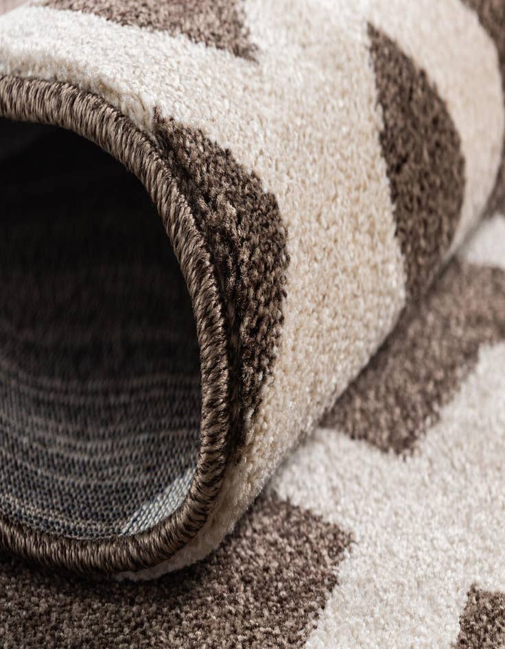 Detail image of  8' x 8' Lattice Round Rug