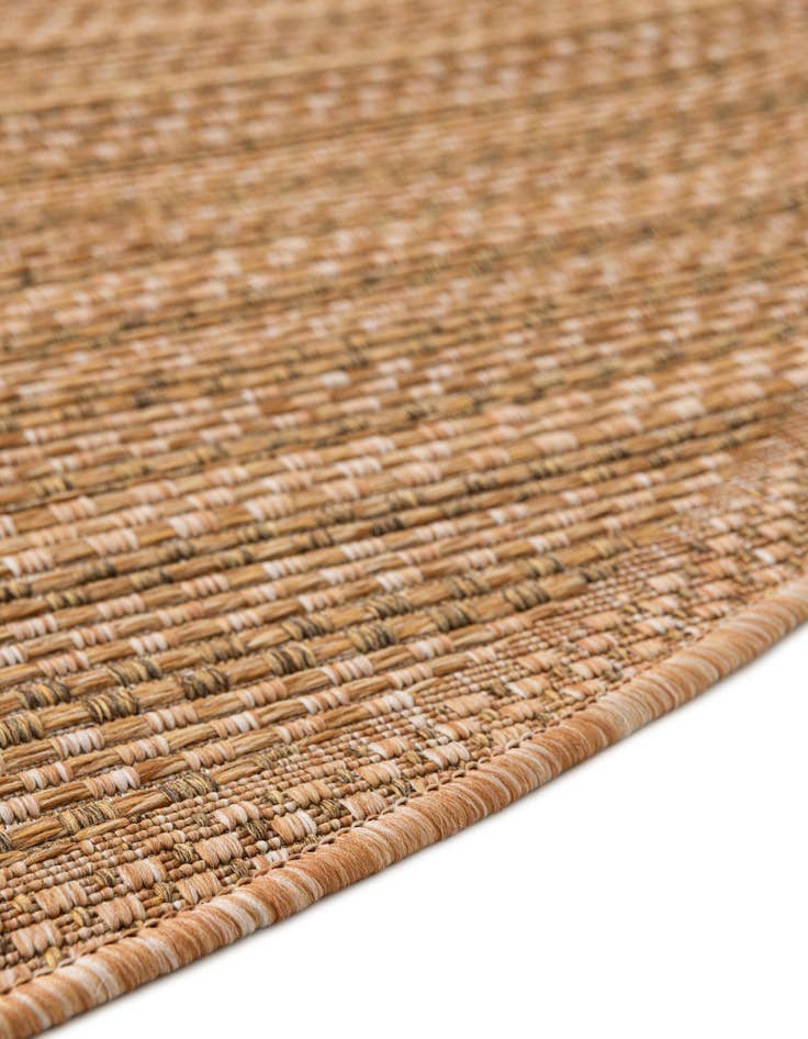 Detail image of  6' x 6'  Washable Border Indoor / Outdoor Round Rug