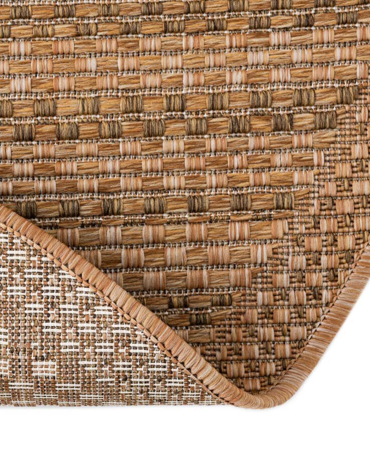 Detail image of  6' x 6'  Washable Border Indoor / Outdoor Round Rug