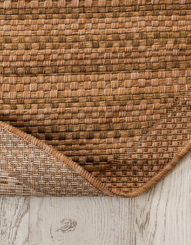 Detail image of  6' x 6'  Washable Border Indoor / Outdoor Round Rug