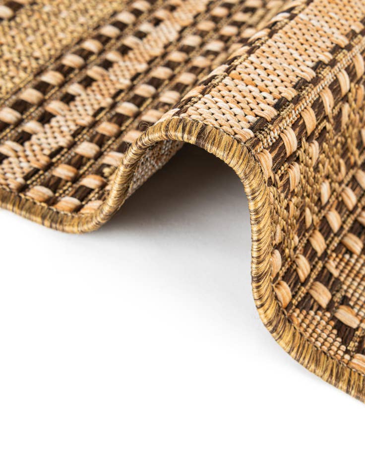 Detail image of  6' x 6'  Washable Modern Indoor / Outdoor Round Rug