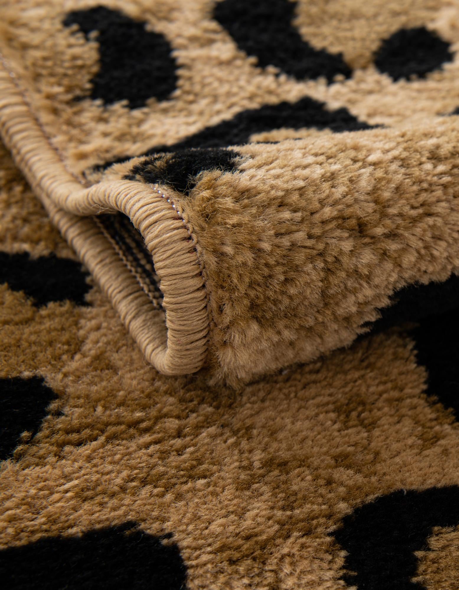 Light Brown 3' 3 x 3' 3 Savannah Round Rug | Rugs.com