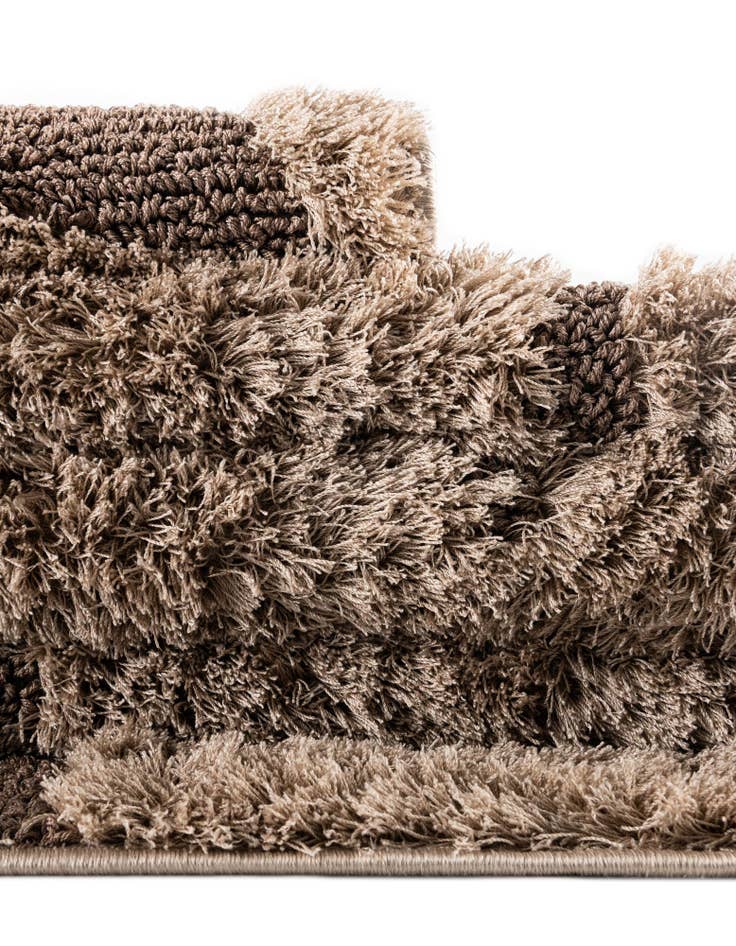 Detail image of  2' 7 x 10' Botanical Shag Runner Rug