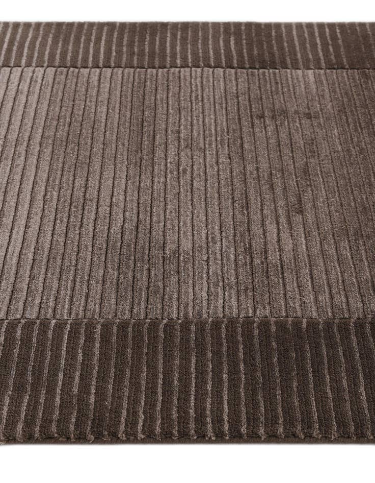 Detail image of  2' 7 x 13' 1  Hand Knotted Darya Wool Runner Rug