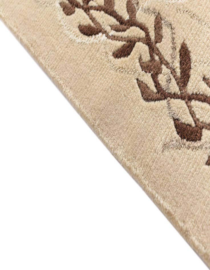 Detail image of  2' 10 x 9' 9  Hand Knotted Darya Wool Runner Rug