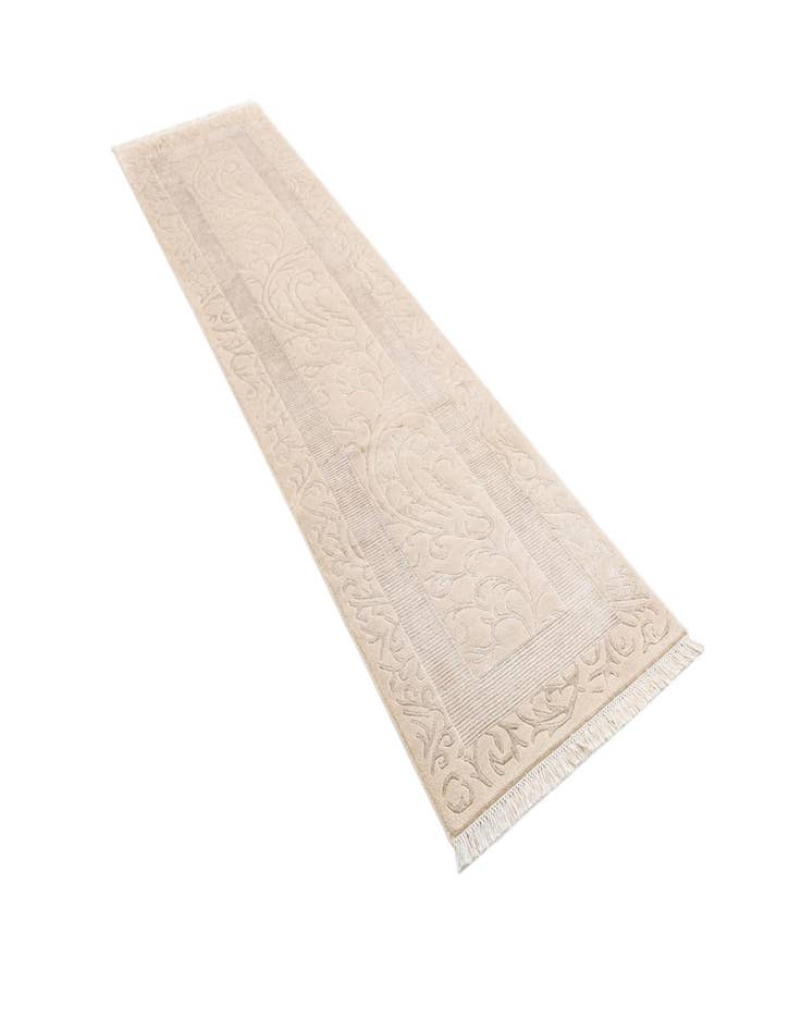 Detail image of  2' 8 x 10' 6  Hand Knotted Darya Wool Runner Rug