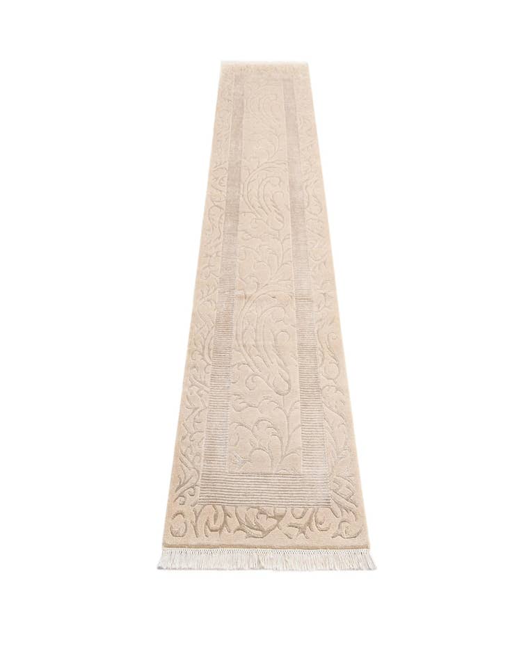 Detail image of  2' 8 x 10' 6  Hand Knotted Darya Wool Runner Rug