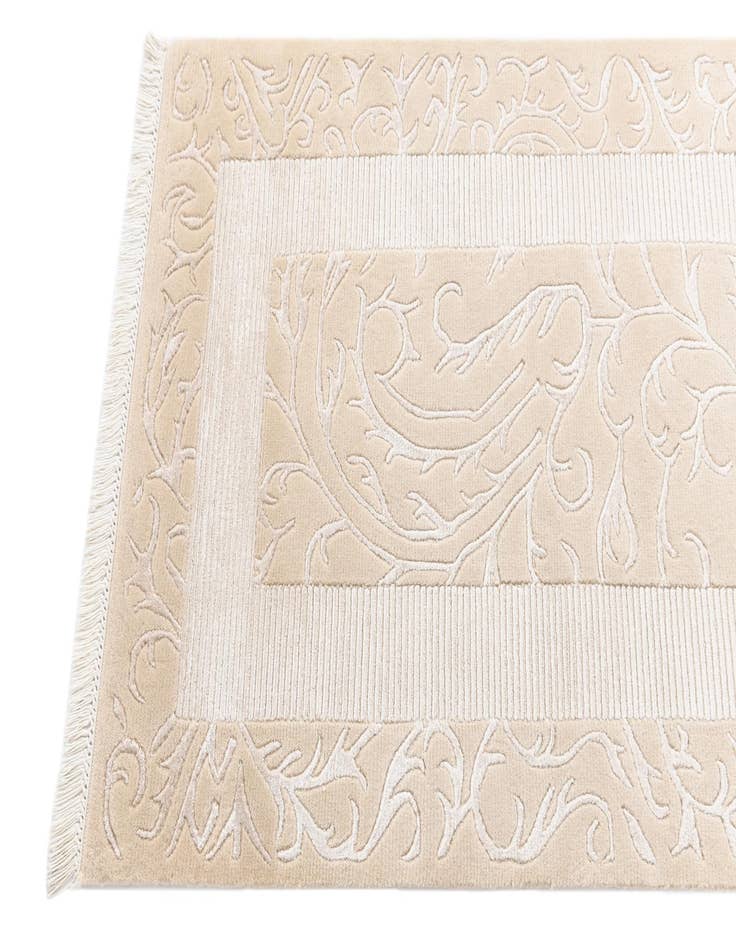 Detail image of  2' 8 x 10' 4  Hand Knotted Darya Wool Runner Rug