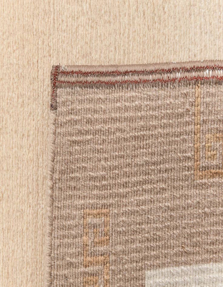 Detail image of  2' 8 x 9' 8 Darya Runner Rug