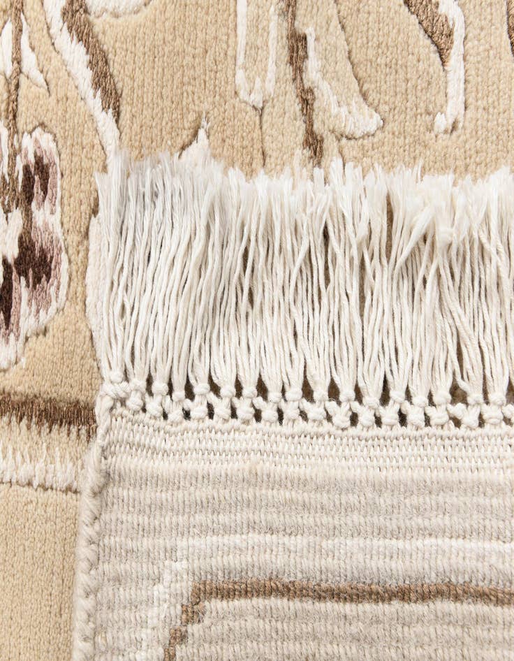 Detail image of  2' 9 x 9' 8 Darya Runner Rug