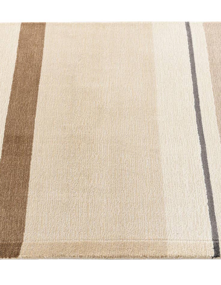 Detail image of  2' 8 x 9' 8 Darya Runner Rug