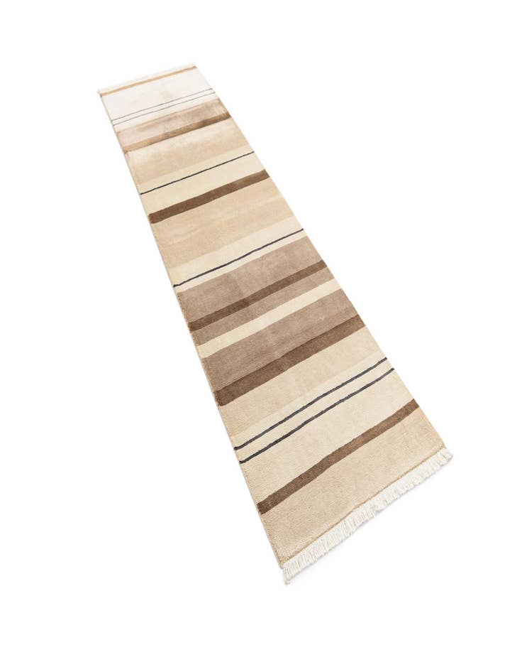 Detail image of  2' 8 x 9' 6 Darya Runner Rug