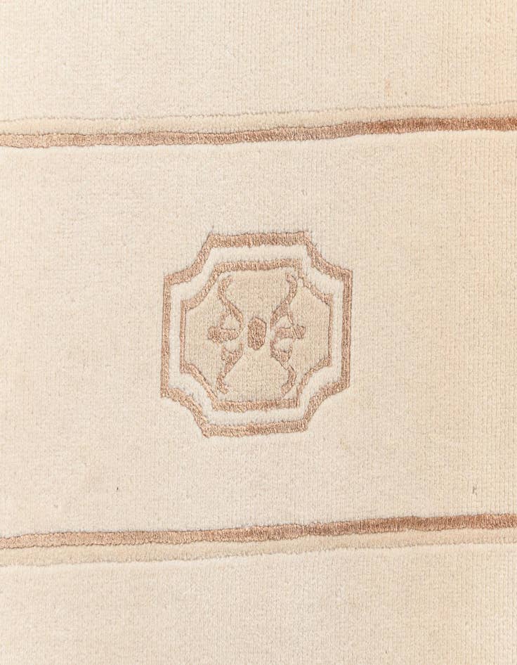 Detail image of  2' 9 x 9' 10 Darya Runner Rug