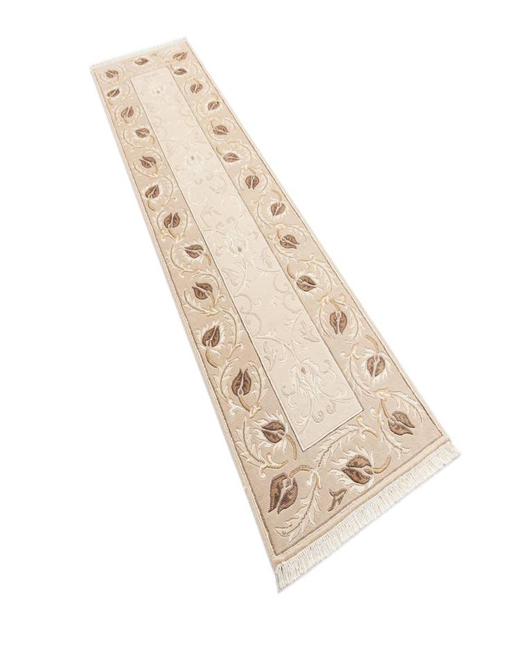 Detail image of  2' 7 x 9' 8 Darya Runner Rug