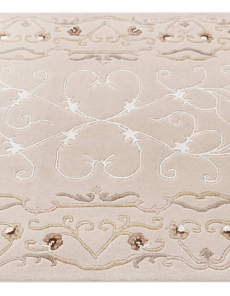 Detail image of  3' 4 x 9' 7 Darya Runner Rug