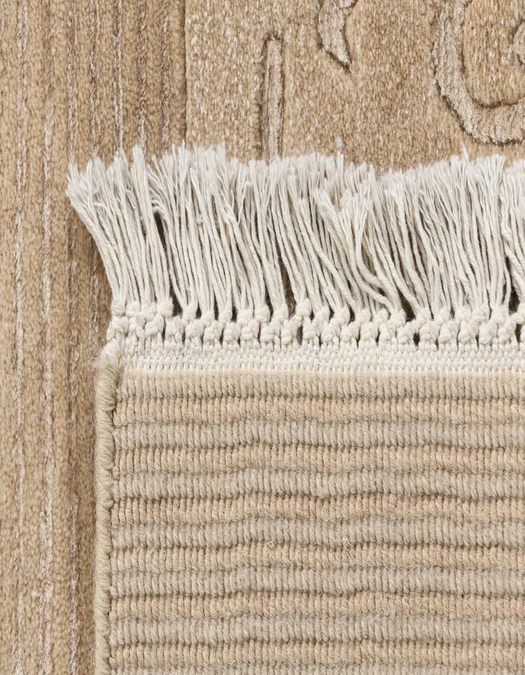 Detail image of  2' 7 x 13' Darya Runner Rug