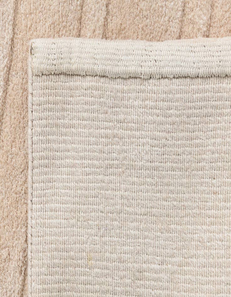 Detail image of  2' 7 x 13' Darya Runner Rug