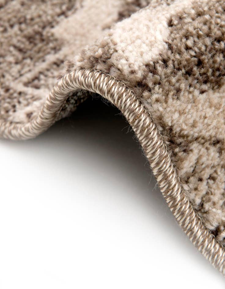 Detail image of 2' 7 x 10' Diana Runner Rug