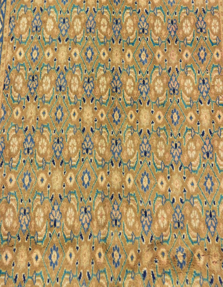 Detail image of  3' 8 x 10' 7  Hand Knotted Farahan Persian Wool Runner Rug